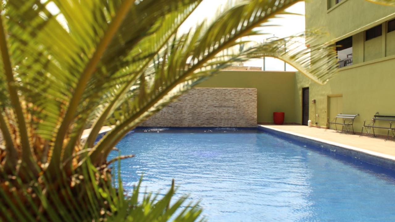 Hotel Grand Reyes Monterrey Bagian luar foto
