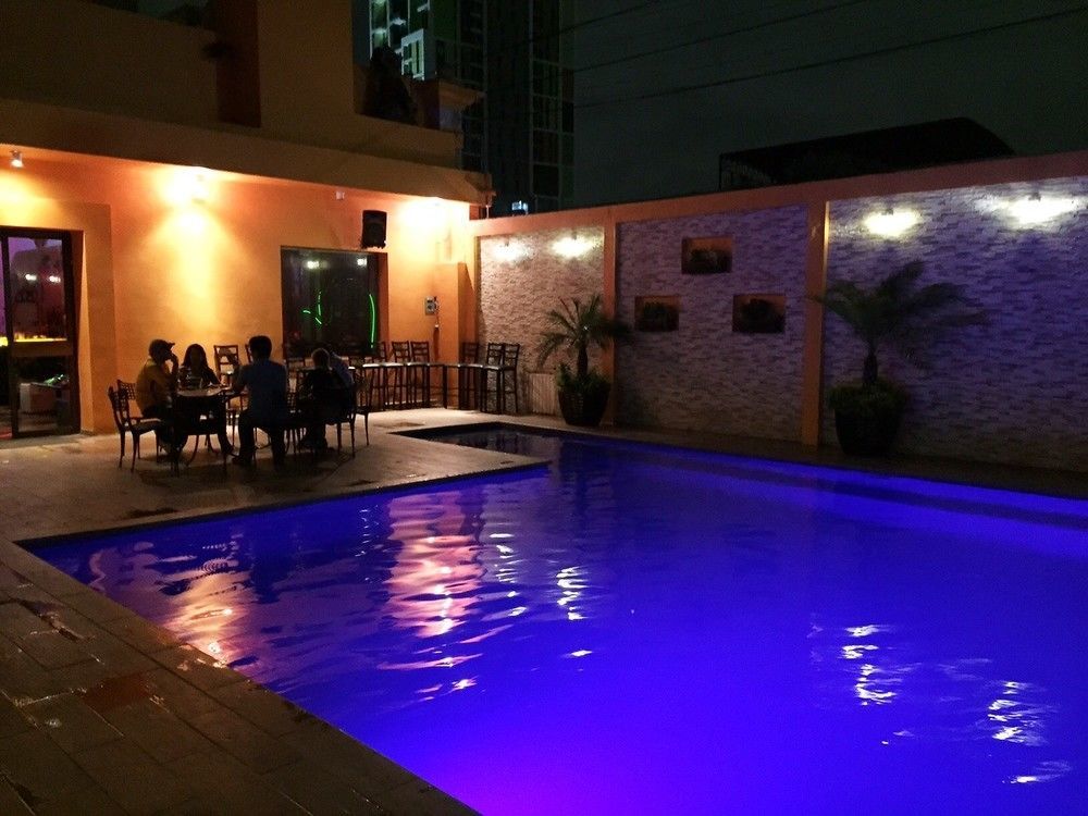 Hotel Grand Reyes Monterrey Bagian luar foto